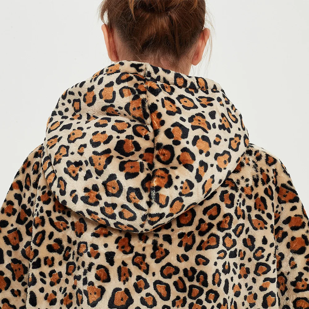 Leopard Sherpa Blanket with Sleeve Ultra Plush Blanket Child Hoodie Pink Grey Wine Blue Warm Flannel Hooded Blankets for Adult
Leopard Sherpa Blanket with Sleeve Ultra Plush Blanket Child Hoodie Pink Grey Wine Blue Warm Flannel Hooded Blankets for Adult