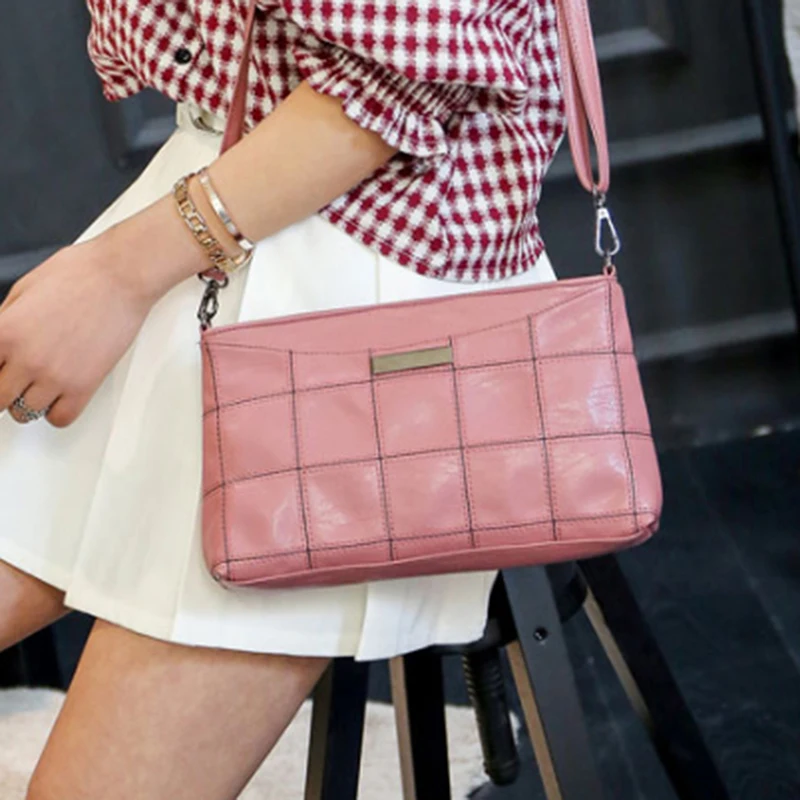 Women Fashion Crossbody Bags Lady Trendy Solid Color Shoulder Bags Ladies Handbags Female Vintage Leather Plaid Messenger Bags
Women Fashion Crossbody Bags Lady Trendy Solid Color Shoulder Bags Ladies Handbags Female Vintage Leather Plaid Messenger Bags