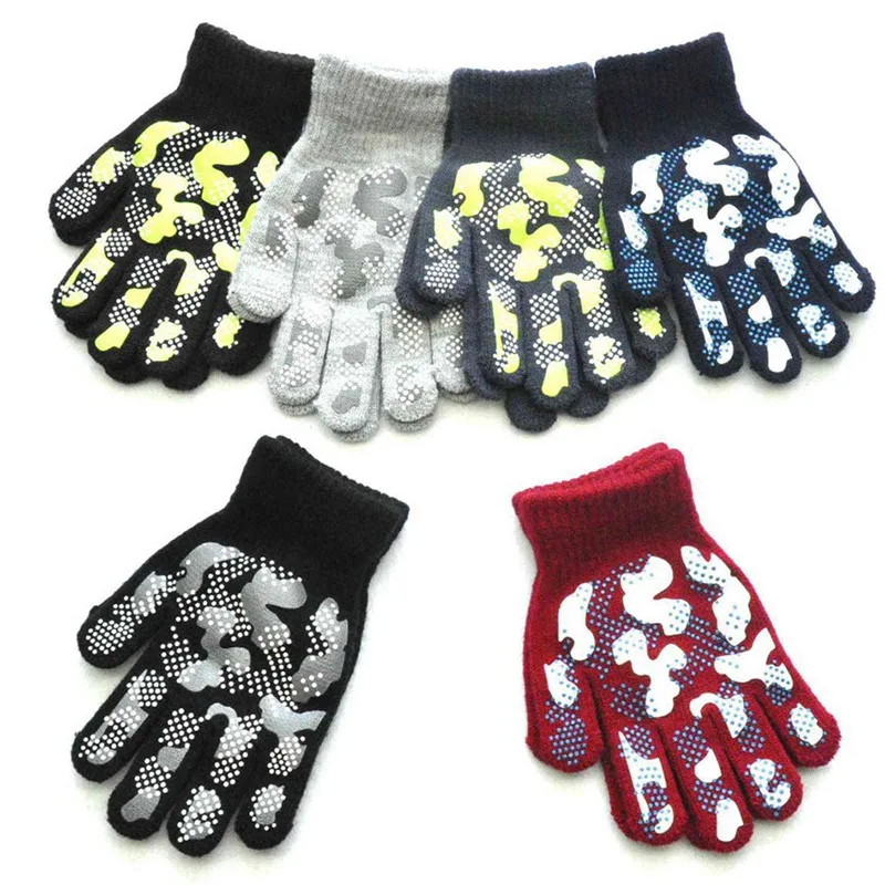 Warm Children's Winter Warm Knitted Gloves Kid Gloves Boy Girl Outdoor Sports Non-slip Camouflage PVC Offset Gloves for 5-11Y
Warm Children's Winter Warm Knitted Gloves Kid Gloves Boy Girl Outdoor Sports Non-slip Camouflage PVC Offset Gloves for 5-11Y