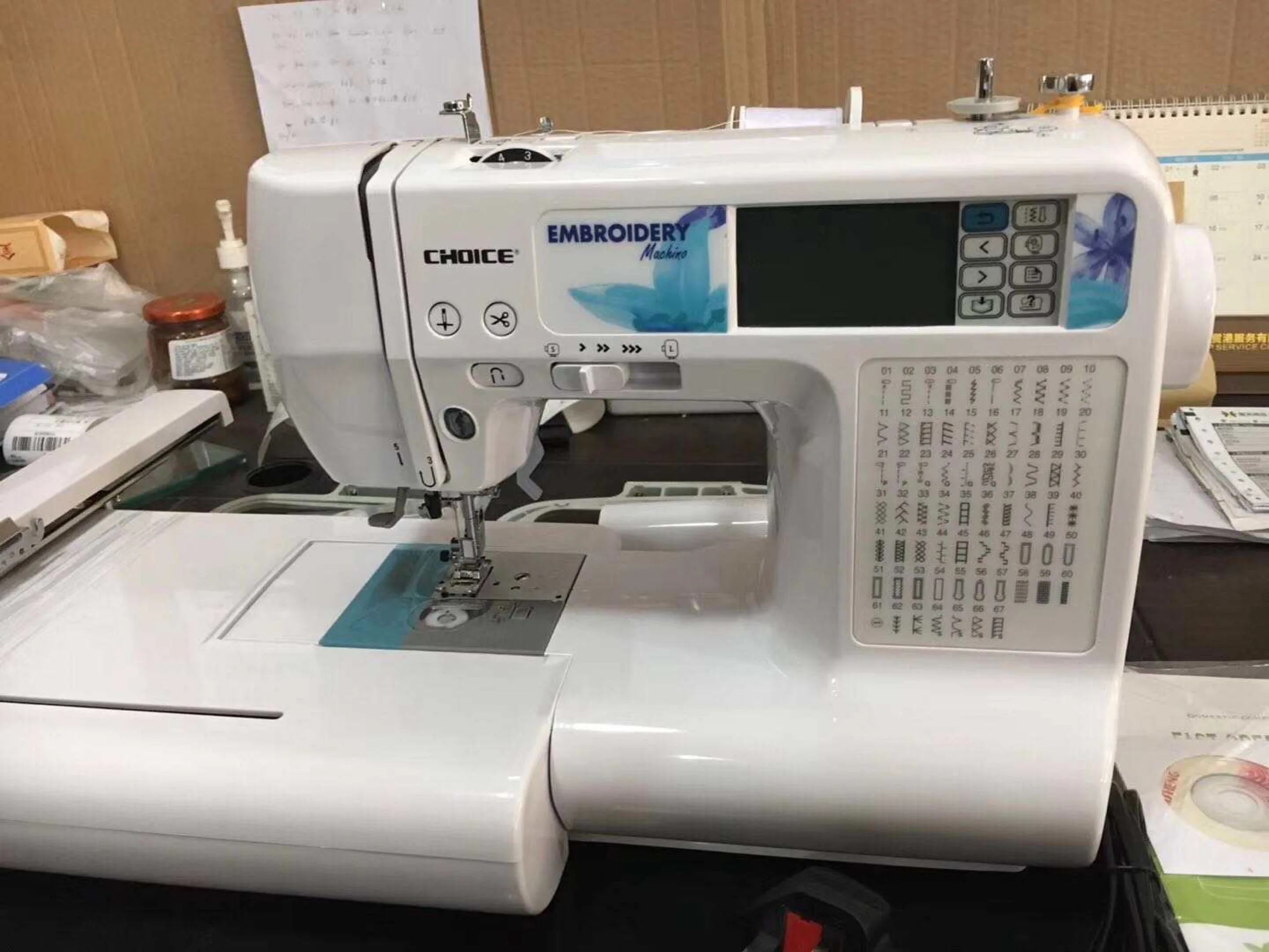 Golden Choice GC890 Hot Sale Portable Domestic Computerized Multi Function Embroidery And Sewing machine
Golden Choice GC890 Hot Sale Portable Domestic Computerized Multi Function Embroidery And Sewing machine
