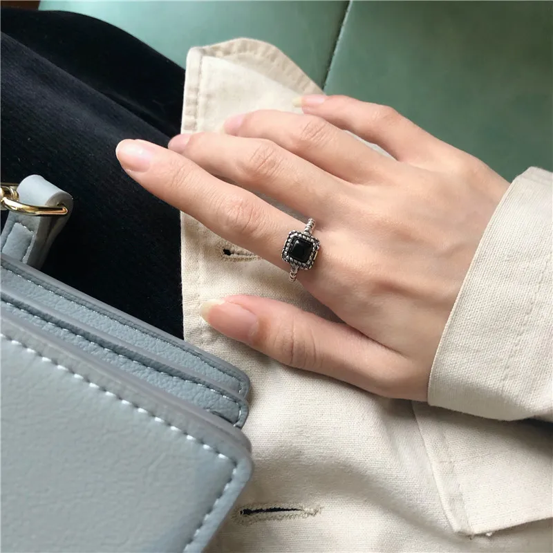 Opening The Index Finger Ring Restoring Ancient Ways Female Fashion Personality Contracted Tail Ring, A Senior Party Gift
Opening The Index Finger Ring Restoring Ancient Ways Female Fashion Personality Contracted Tail Ring, A Senior Party Gift