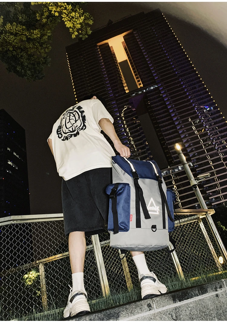 BB212 Japanese schoolbag tooling bag reflective hip-hop men's backpack sports outdoor leisure travel bag
BB212 Japanese schoolbag tooling bag reflective hip-hop men's backpack sports outdoor leisure travel bag