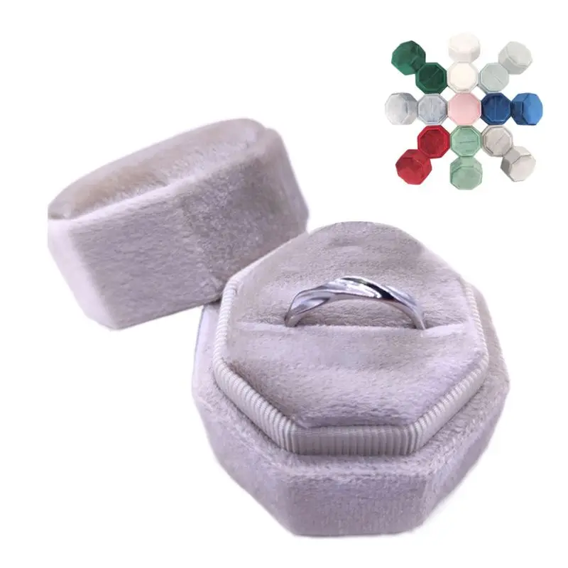 Antique Octagon Velvet Ring Box Single Ring Display Holder with Detachable Lid Ring Box Holder for Wedding Ceremony
Antique Octagon Velvet Ring Box Single Ring Display Holder with Detachable Lid Ring Box Holder for Wedding Ceremony