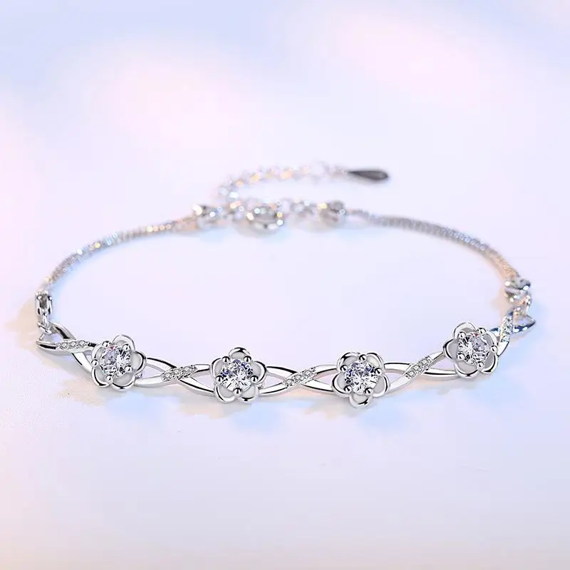 Sansheng Sanshi Miles Peach Blossom Bracelet Female Korean Style Ornament Sterling Silver Simple Birthday Gift 
Sansheng Sanshi Miles Peach Blossom Bracelet Female Korean Style Ornament Sterling Silver Simple Birthday Gift