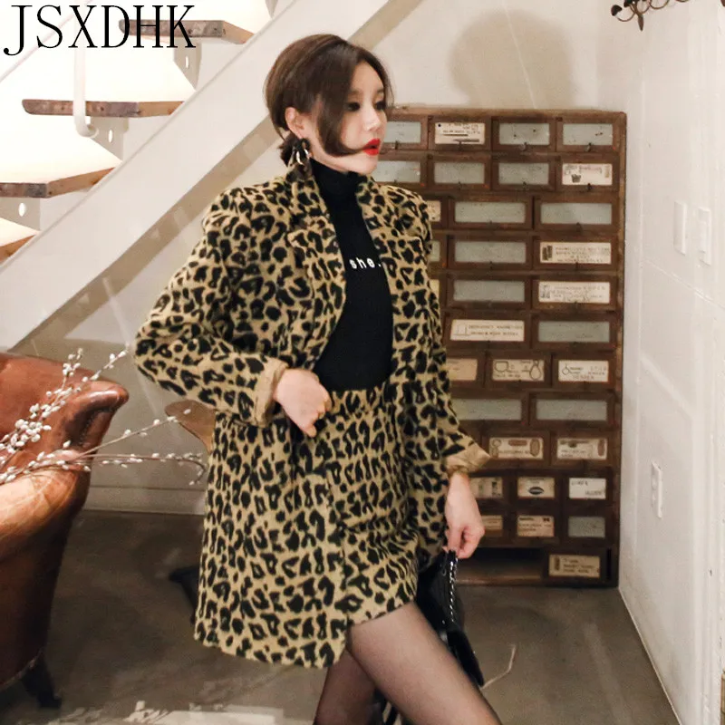 JSXDHK Fashion Notched Collar Leopard Print Blazer & Mini Skirt Women Skirt Suit Winter High Street Female 2 Pieces Sets 2020
JSXDHK Fashion Notched Collar Leopard Print Blazer & Mini Skirt Women Skirt Suit Winter High Street Female 2 Pieces Sets 2020