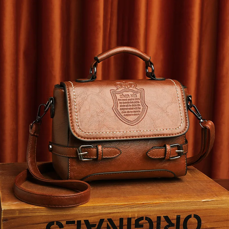 Gold Women Designer Luxury Handle Tote Women New Fashion Small Square Bag Western Style Retro Shoulder Messenger Bags for Girl
Gold Women Designer Luxury Handle Tote Women New Fashion Small Square Bag Western Style Retro Shoulder Messenger Bags for Girl