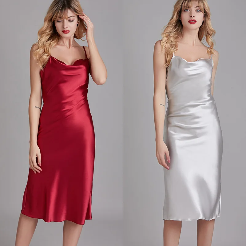 Ice Silk Ladies Pajamas Sling Backless Satin Elegant Swing Collar Home Dresses for Women 2021 Sexy Spaghetti Slim Nightdress
Ice Silk Ladies Pajamas Sling Backless Satin Elegant Swing Collar Home Dresses for Women 2021 Sexy Spaghetti Slim Nightdress