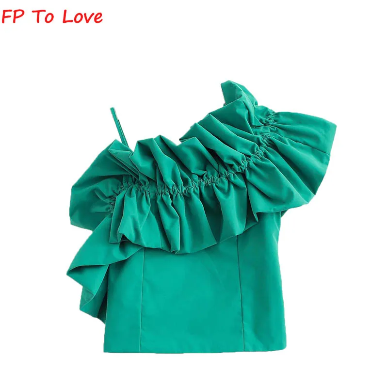 FP To Love Woman Ruffles Tube Top One-Shoulder Dark Green Stylish Sexy High Street Pleated New Arrivals
FP To Love Woman Ruffles Tube Top One-Shoulder Dark Green Stylish Sexy High Street Pleated New Arrivals