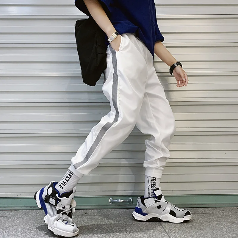 Hip Hop Streetwear Men's Splice Joggers Pants 2021 Men Sweatpants Loose Men Joggers Pants Track Harem Pants Men Streetwear Pant
Hip Hop Streetwear Men's Splice Joggers Pants 2021 Men Sweatpants Loose Men Joggers Pants Track Harem Pants Men Streetwear Pant