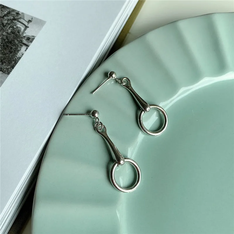 POFUNUO Real 925 Sterling Silver Women Geometric Vintage Water Stud Earrings Female Minimalism Charm Chic Earring Ear Studs
POFUNUO Real 925 Sterling Silver Women Geometric Vintage Water Stud Earrings Female Minimalism Charm Chic Earring Ear Studs