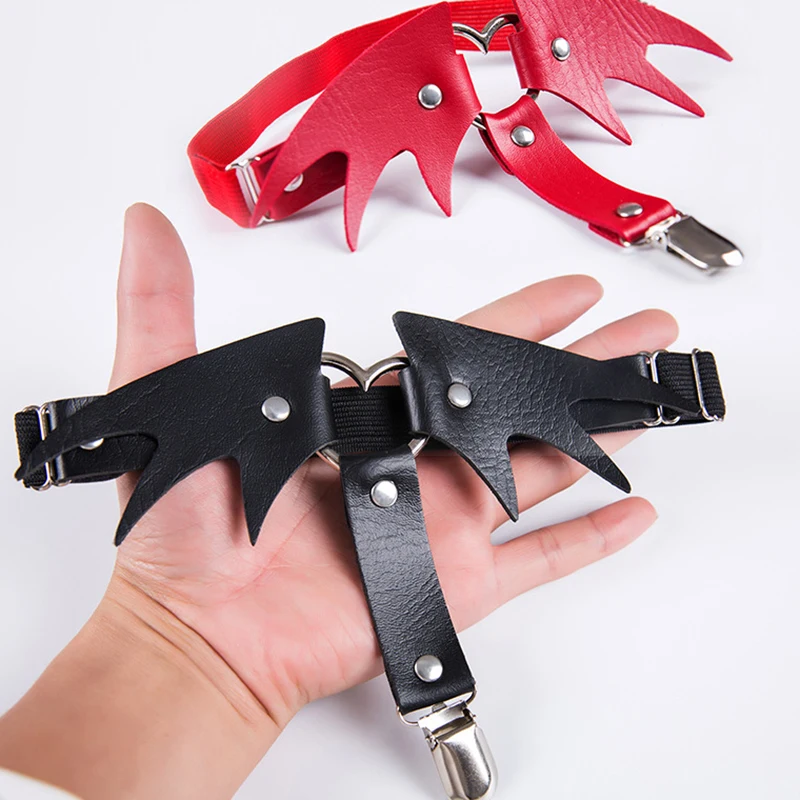 1Piece Fashion Punk Wing Heart Leather Garters Belt Stockings Women Sexy Leg Ring Garters for Night Club Halloween Cosplay Decor
1Piece Fashion Punk Wing Heart Leather Garters Belt Stockings Women Sexy Leg Ring Garters for Night Club Halloween Cosplay Decor