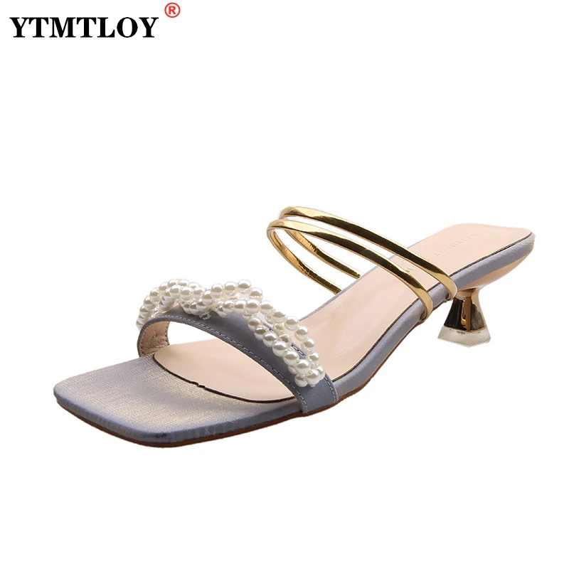Two Wearing INS New Bright Pearl Sandals Open Toe High Heels Women Sandalia Feminina Party Dress Shoes Sandals Women Size 34-39
Two Wearing INS New Bright Pearl Sandals Open Toe High Heels Women Sandalia Feminina Party Dress Shoes Sandals Women Size 34-39