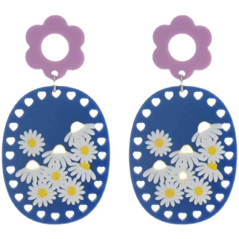 Origin Summer Multicolor Daisy Flowers Painted Arcylic Daisy Earring for Women Delicate Hollow Geometric Plant Earring Jewelry 
Origin Summer Multicolor Daisy Flowers Painted Arcylic Daisy Earring for Women Delicate Hollow Geometric Plant Earring Jewelry