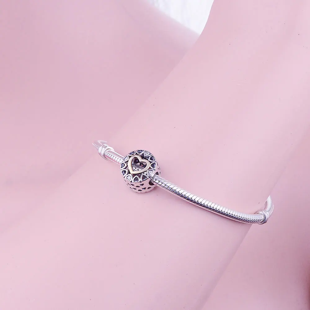 Berloque Hot Sale 925 Sterling Silver Gold Color Heart Openwork Charms Beads Fit Original Charms Bracelets DIY Jewelry Making 
Berloque Hot Sale 925 Sterling Silver Gold Color Heart Openwork Charms Beads Fit Original Charms Bracelets DIY Jewelry Making