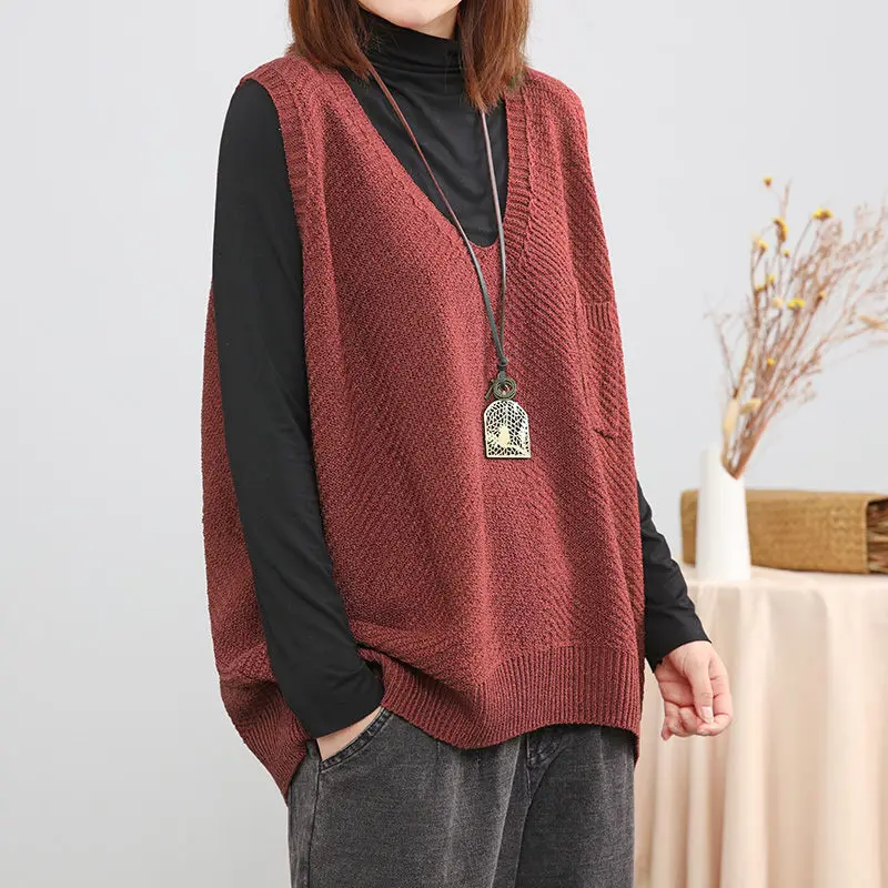 Vintage Knitwear Women Casual Loose Large Size Pure Solid Color Sweater Knit Shirt Sleeveless V-neck Spring Vest Waistcoat R309
Vintage Knitwear Women Casual Loose Large Size Pure Solid Color Sweater Knit Shirt Sleeveless V-neck Spring Vest Waistcoat R309