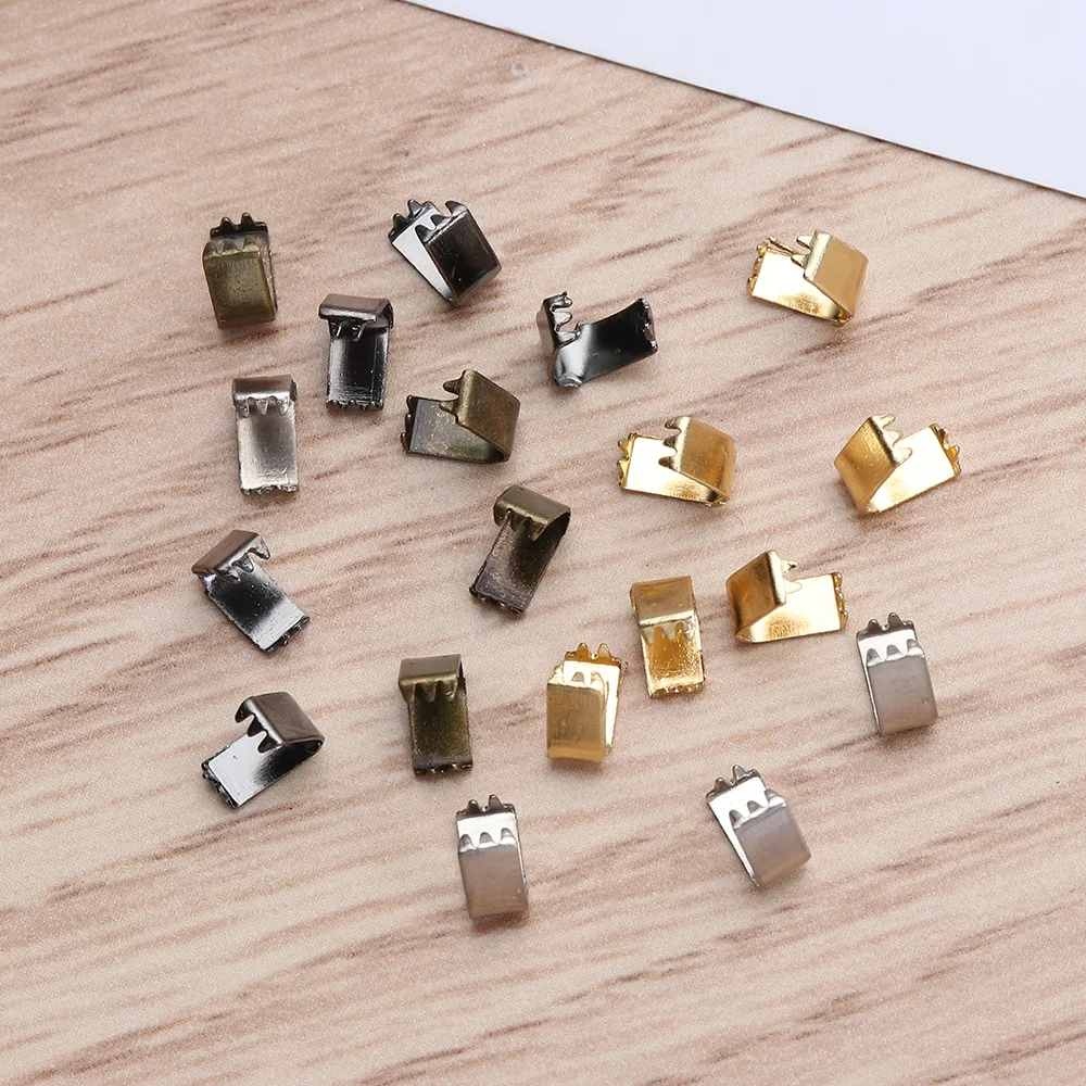 20Pcs Mini Metal Horse Clip Buckle Cord Fastener Crimping String Leather Rope Tail Clip for DIY Doll Jewelry Making Accessories
20Pcs Mini Metal Horse Clip Buckle Cord Fastener Crimping String Leather Rope Tail Clip for DIY Doll Jewelry Making Accessories