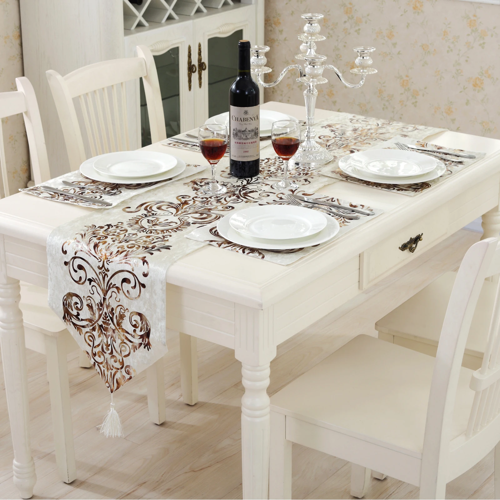 Luxury Blue Table Runner with Tassel for Wedding Party Dining Table European Style Bed Runner Flocking Home Decoration Accessory
Luxury Blue Table Runner with Tassel for Wedding Party Dining Table European Style Bed Runner Flocking Home Decoration Accessory