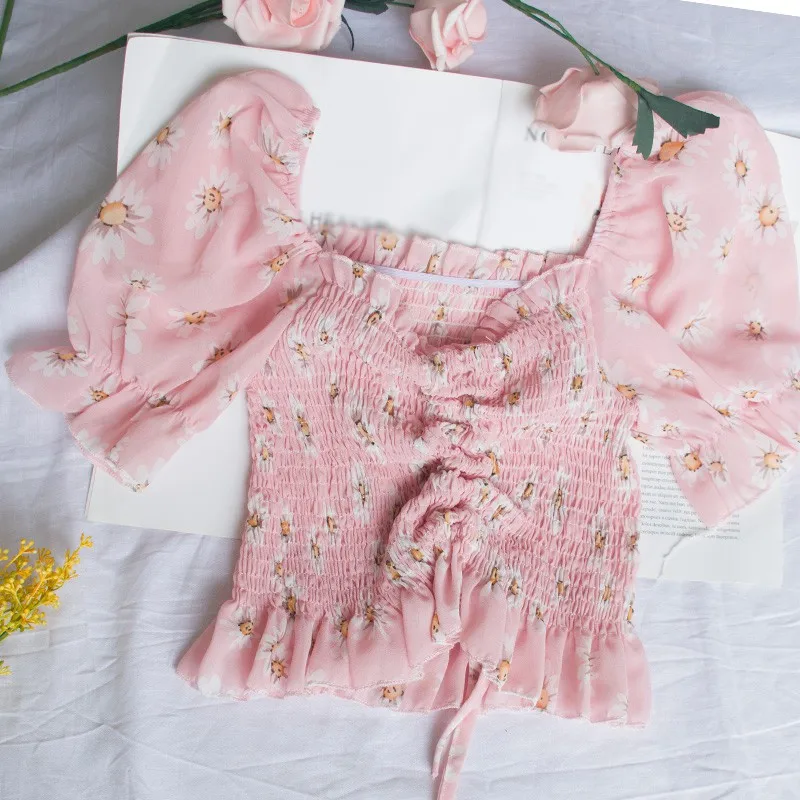 Sweet Floral Print Chiffon Blouse Summer Short Sleeve Shirt Tops Korean Fashion Pleated Slash Neck Blouses 
Sweet Floral Print Chiffon Blouse Summer Short Sleeve Shirt Tops Korean Fashion Pleated Slash Neck Blouses