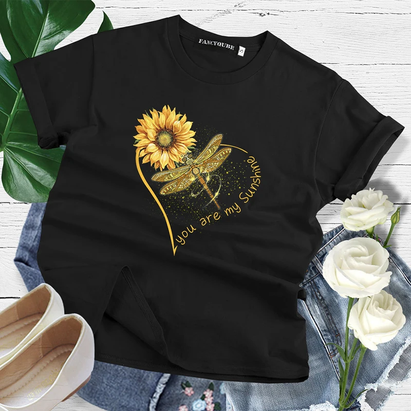 A Flower Heart Printed Tee Black Tops Summer Women Tshirt Fashion Short Sleeve Fit Casual Outside Wear T-shirt
A Flower Heart Printed Tee Black Tops Summer Women Tshirt Fashion Short Sleeve Fit Casual Outside Wear T-shirt