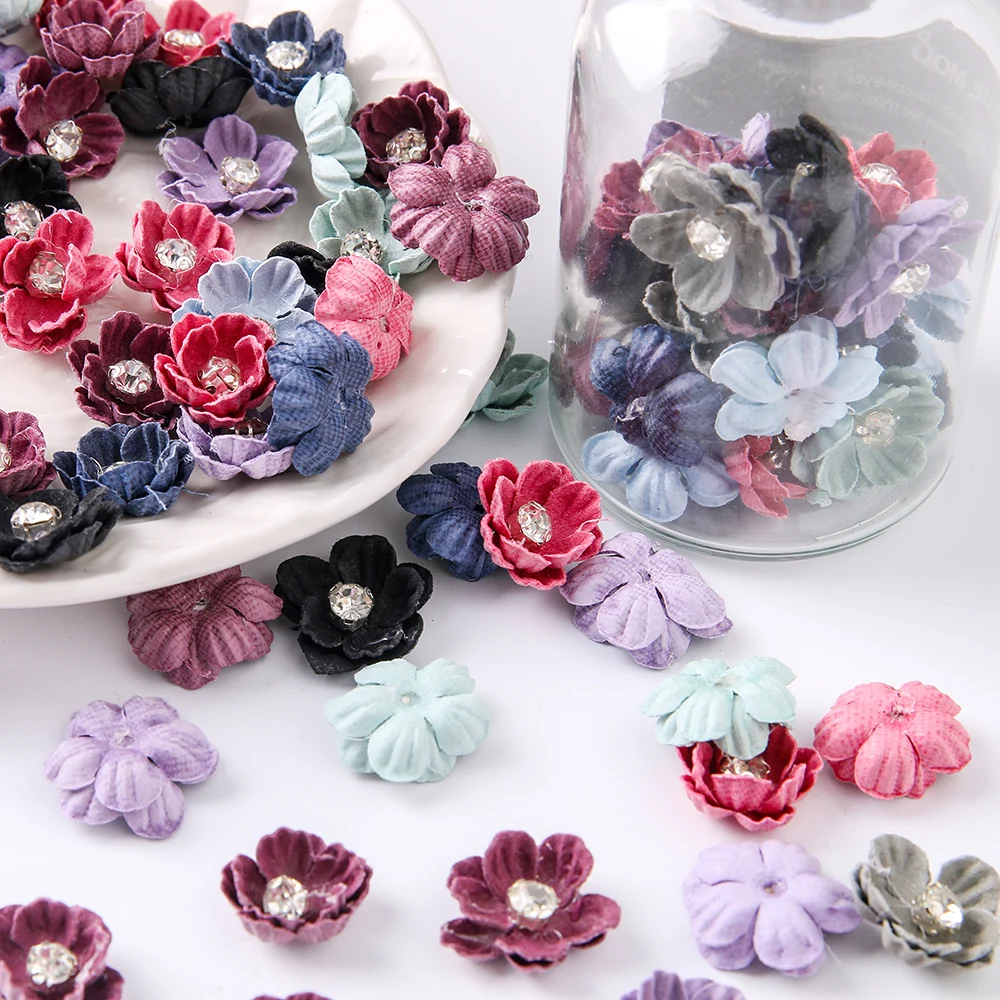 10Pcs/Lot Artificial Mini Rhinestone Daisy Flower Head Home Party Wedding Decoration DIY Garland Headdress Hairpin Craft Jewelry
10Pcs/Lot Artificial Mini Rhinestone Daisy Flower Head Home Party Wedding Decoration DIY Garland Headdress Hairpin Craft Jewelry