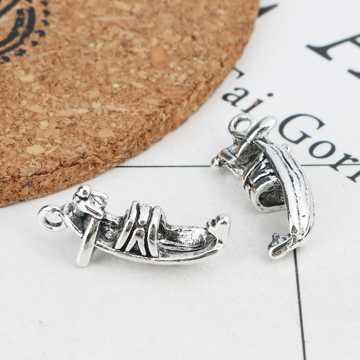 Zinc Based Alloy Jewelry Charms Awning Boat Pendants Antique Silver Color For DIY Gifts Jewelry Makings 24mm x 9mm , 20 PCs
Zinc Based Alloy Jewelry Charms Awning Boat Pendants Antique Silver Color For DIY Gifts Jewelry Makings 24mm x 9mm , 20 PCs