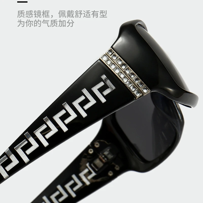MIZHO Brand Artificial Crystal Ornament Fashion Sunglasses Women Polarized UV400 Rectangle Designer Luxury High Quality 2021
MIZHO Brand Artificial Crystal Ornament Fashion Sunglasses Women Polarized UV400 Rectangle Designer Luxury High Quality 2021