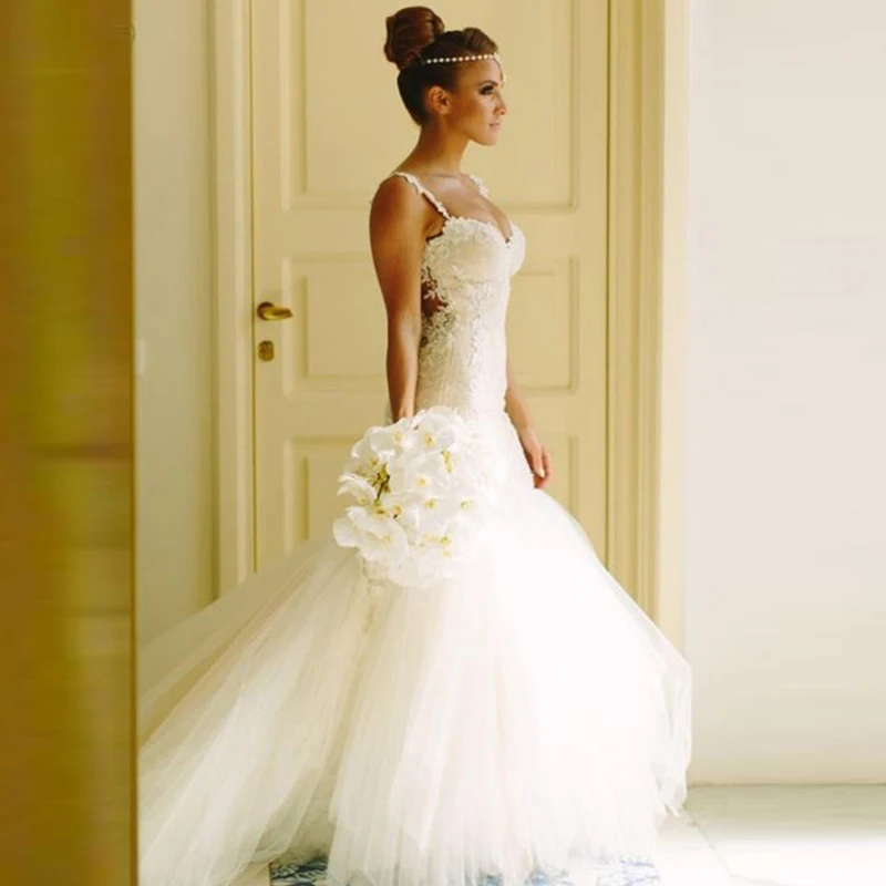2020 Latest Mermaid Lace Bridal Wedding Dresses See Through Back with Straps Wedding Gowns for Bride Appliqued Vestido De Novias
2020 Latest Mermaid Lace Bridal Wedding Dresses See Through Back with Straps Wedding Gowns for Bride Appliqued Vestido De Novias