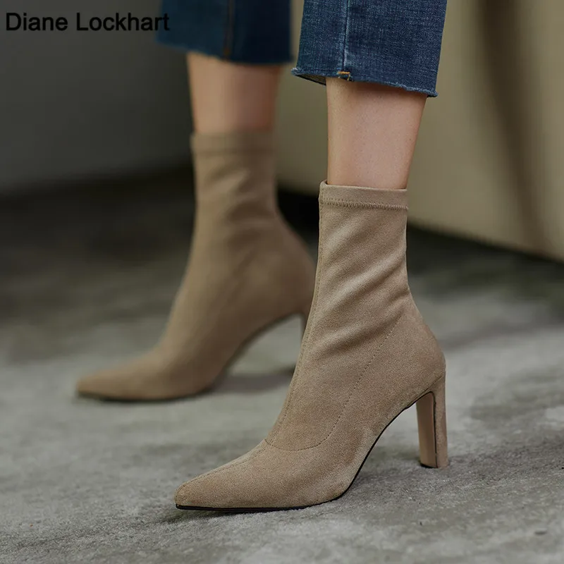Women Ankle Boots Shoes Ladies Slim Leg Elastic Stretch Pointed Toe Boots Ladies kid Suede Slip-on Botas mujer Plus Size 34-43
Women Ankle Boots Shoes Ladies Slim Leg Elastic Stretch Pointed Toe Boots Ladies kid Suede Slip-on Botas mujer Plus Size 34-43