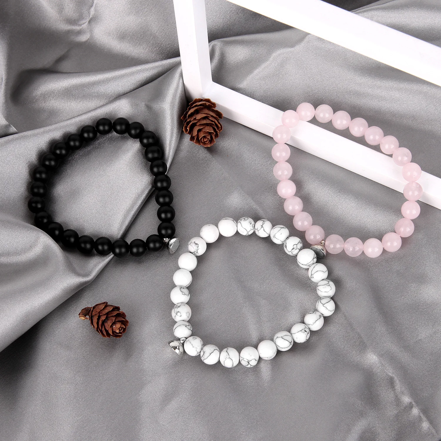 2Pcs Magnet Bracelet Couple Charm Matching Braslet Stone Distance Paired Braclet Lovers Jewelry Valentine's Day Present
2Pcs Magnet Bracelet Couple Charm Matching Braslet Stone Distance Paired Braclet Lovers Jewelry Valentine's Day Present