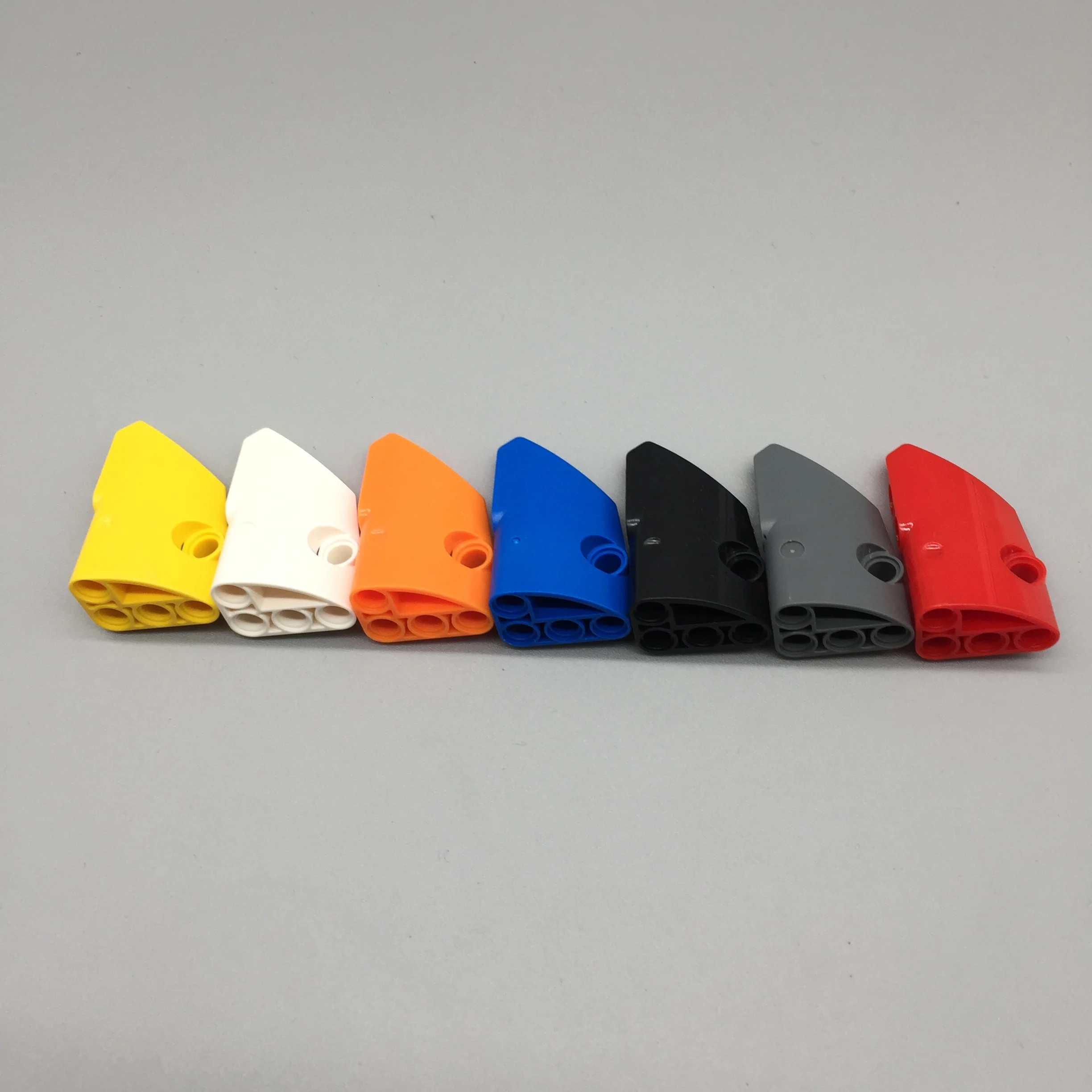 8Pcs/Lot Compatible For ins 87086 3x5 Number 2 B For Building Blocks Parts DIY LOGO Educational Creative gift Toys MOC
8Pcs/Lot Compatible For ins 87086 3x5 Number 2 B For Building Blocks Parts DIY LOGO Educational Creative gift Toys MOC