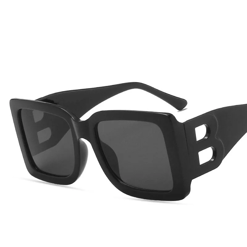 Square Oversized Frame Sunglasses Ladies Personality B Sunglasses Male Brand Designer Outdoor Sports Street Shooting Glasses
Square Oversized Frame Sunglasses Ladies Personality B Sunglasses Male Brand Designer Outdoor Sports Street Shooting Glasses