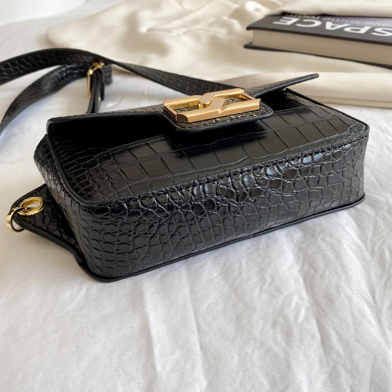 Fashion Purse Women Waist Pack Fanny Pack Luxury Women Belt Bag Crossbody Bags For Women 2021 Casual Chest Pack Female Vintage
Fashion Purse Women Waist Pack Fanny Pack Luxury Women Belt Bag Crossbody Bags For Women 2021 Casual Chest Pack Female Vintage