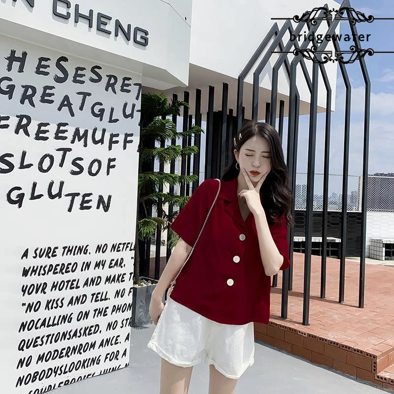 Summer new shirt female niche capable loose shirt Korean style temperament solid color notched shirt
Summer new shirt female niche capable loose shirt Korean style temperament solid color notched shirt