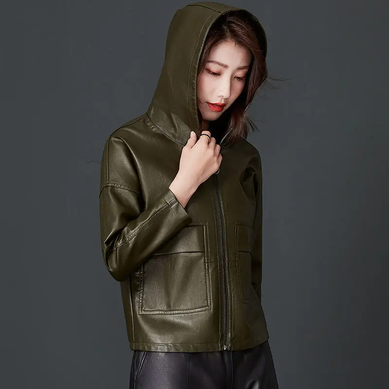 Leather Coat For Women 2020 Autumn Clothing Korean Style Young And Middle-Aged Hooded Cardigan Loose Leather Jacket
Leather Coat For Women 2020 Autumn Clothing Korean Style Young And Middle-Aged Hooded Cardigan Loose Leather Jacket