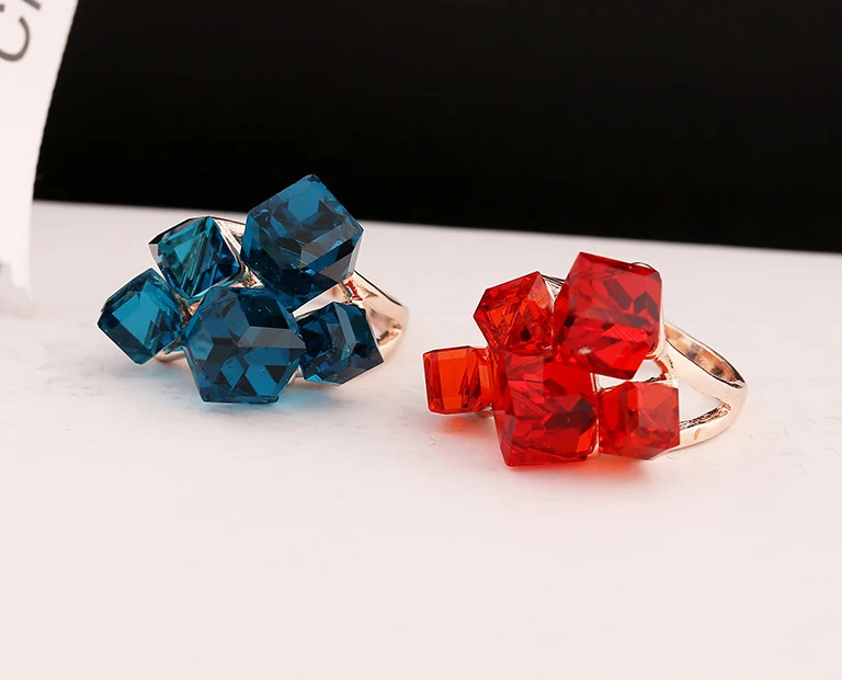 Peculiar Fantasy Kubic Crystal Wedding Rings Accessories Jewel Ring Fashion Jewelry Birthday Party Engagement Female Gifts Women
Peculiar Fantasy Kubic Crystal Wedding Rings Accessories Jewel Ring Fashion Jewelry Birthday Party Engagement Female Gifts Women