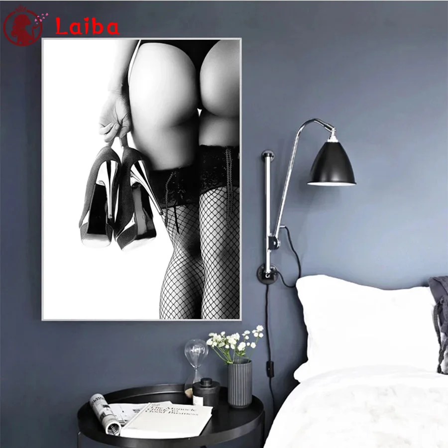 Full square Round drill Diamond embroidery Black and white sexy woman high heels 5D DIY diamond Painting Cross Stitch Mosaic
Full square Round drill Diamond embroidery Black and white sexy woman high heels 5D DIY diamond Painting Cross Stitch Mosaic