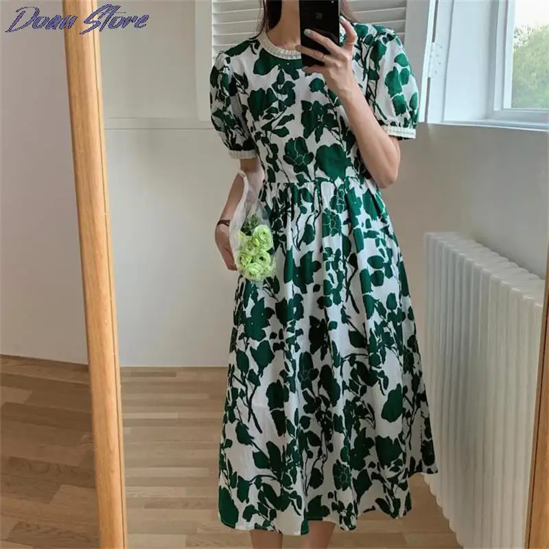 Chic Lady New Summer Sweet Femme Dress 2021 Floral Print O-Neck Puff Sleeve Midi Dress French Retro Long Dresses Vestidos
Chic Lady New Summer Sweet Femme Dress 2021 Floral Print O-Neck Puff Sleeve Midi Dress French Retro Long Dresses Vestidos