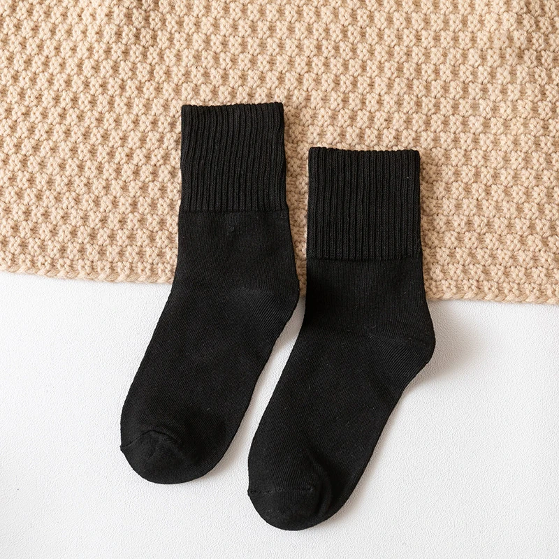 1Pair Women Cotton Socks High Quality Girl Autumn Winter Thicken Thermal Warm Socks Boots Floor Short Socks 
1Pair Women Cotton Socks High Quality Girl Autumn Winter Thicken Thermal Warm Socks Boots Floor Short Socks