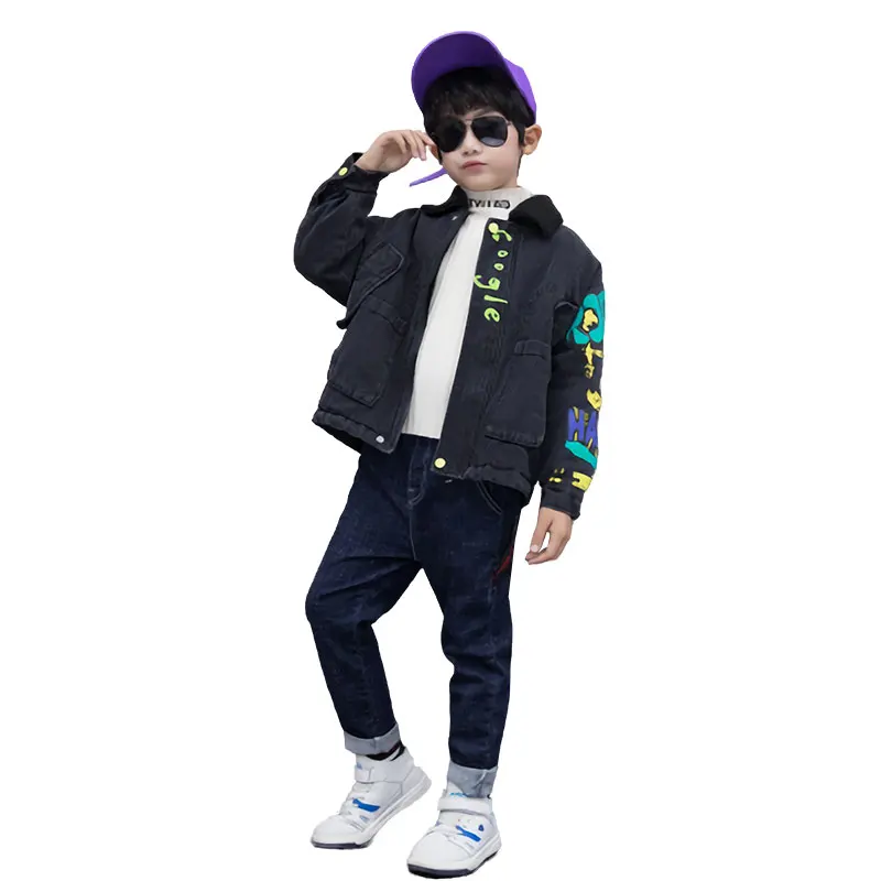Cowboy Boys Coats Autumn Winter Warm Clothing Plush Denim Jackets Colors Graffiti Kids Overcoat Thicken Fashion Children Clothes
Cowboy Boys Coats Autumn Winter Warm Clothing Plush Denim Jackets Colors Graffiti Kids Overcoat Thicken Fashion Children Clothes