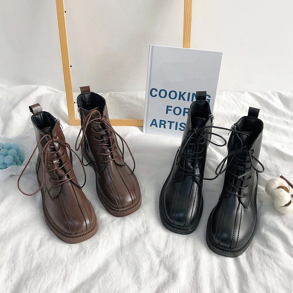 Ботинки на среднем каблуке, Женская резиновая обувь, простая обувь из искусственной кожи с перекрестной шнуровкой, ботинки на среднем каблу...
Ботинки на среднем каблуке, Женская резиновая обувь, простая обувь из искусственной кожи с перекрестной шнуровкой, ботинки на среднем каблу...