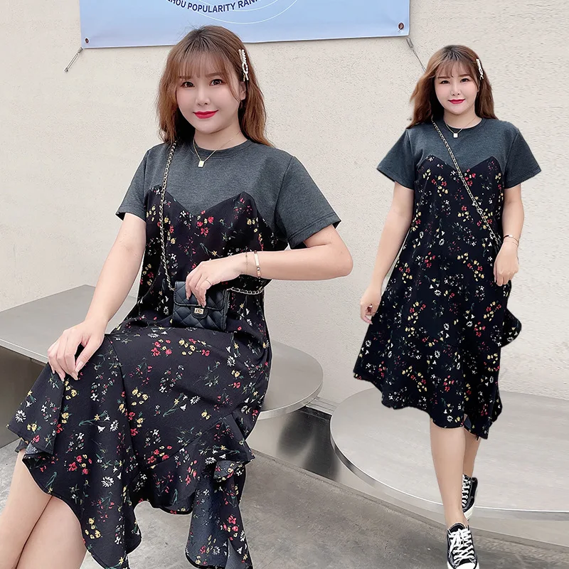 New plus-size women's dresses/Round collar show thin floral splicing T-shirt irregular dress
New plus-size women's dresses/Round collar show thin floral splicing T-shirt irregular dress