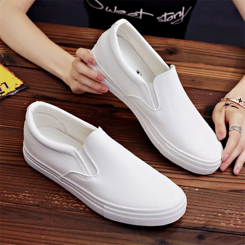Men's leather shoes 2021 new one-foot casual student low-top skateboard shoes men's shoes fashion platform mens sneakers loafers
Men's leather shoes 2021 new one-foot casual student low-top skateboard shoes men's shoes fashion platform mens sneakers loafers