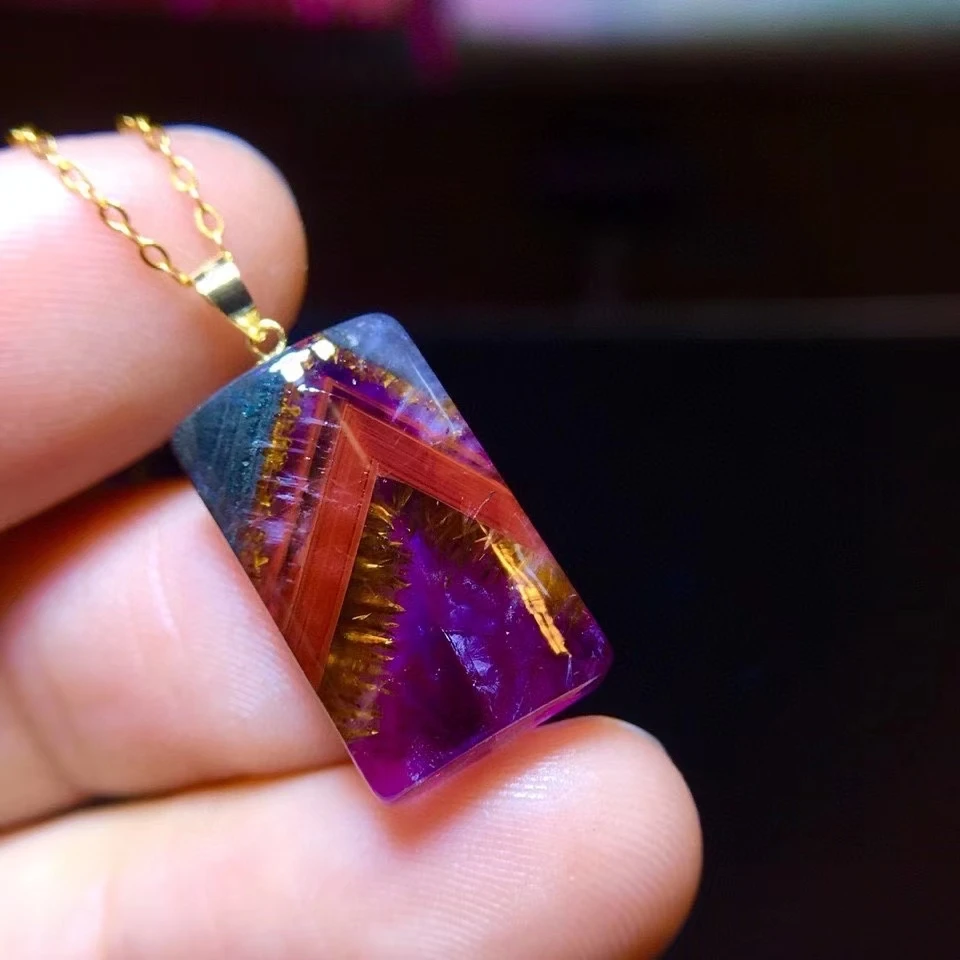Natural Purple Cacoxenite Auralite 23 Red Gold Rutilated Pendant 19.5mm From Canada Rectangle Women Men Necklace Jewelry AAAAA
Natural Purple Cacoxenite Auralite 23 Red Gold Rutilated Pendant 19.5mm From Canada Rectangle Women Men Necklace Jewelry AAAAA