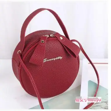 1pcs/lot New Mini Women Bag Shoulder Bag Small Round Bag Messenger Bag pu one Shoulder bag
1pcs/lot New Mini Women Bag Shoulder Bag Small Round Bag Messenger Bag pu one Shoulder bag