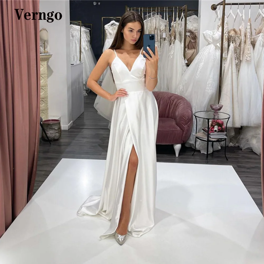 Verngo Simple Beach Wedding Dresses Spaghetti Straps Side Slit Long Bride Party Dress Robe de mariage Women Formal Dress
Verngo Simple Beach Wedding Dresses Spaghetti Straps Side Slit Long Bride Party Dress Robe de mariage Women Formal Dress