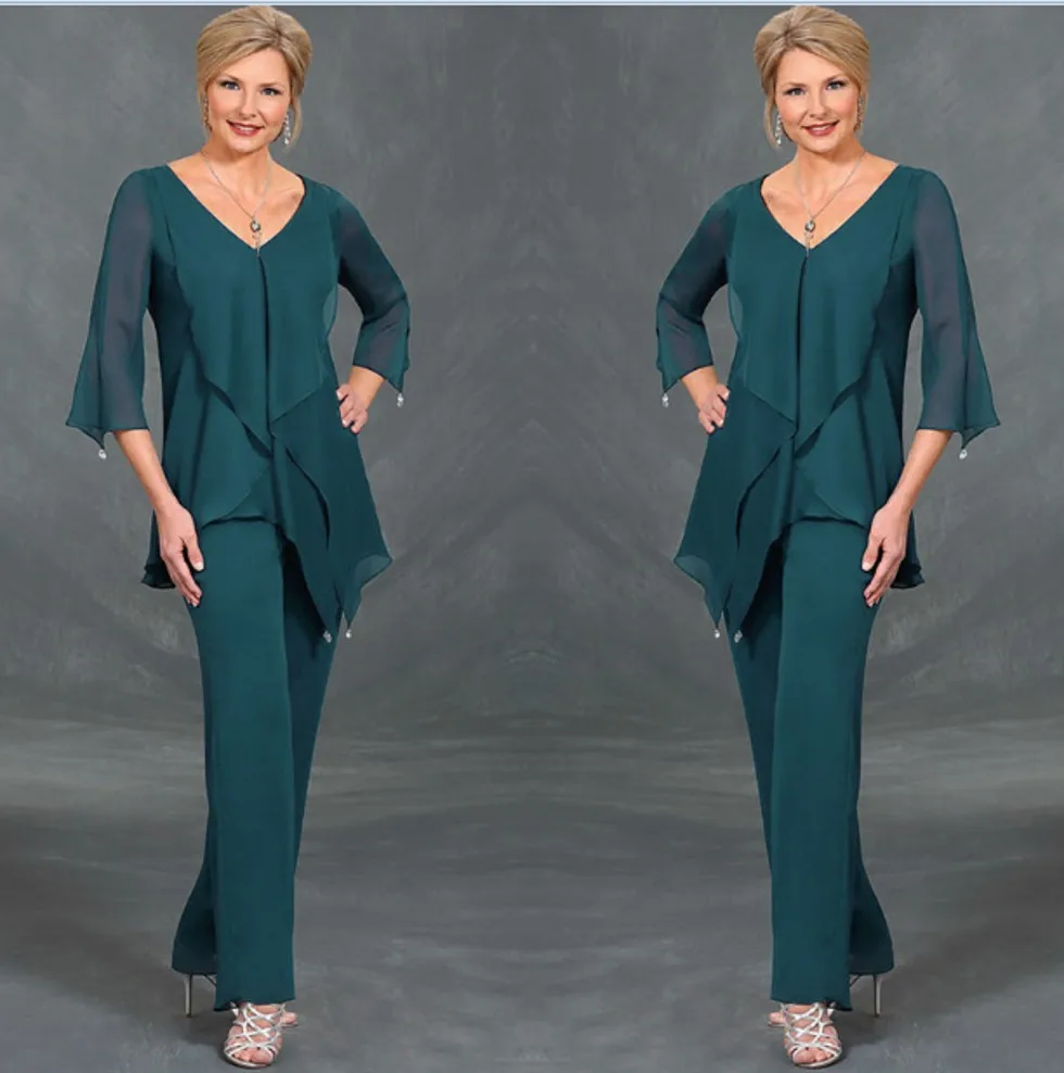 Dark Green Chiffon Mother Of The Bride Suits Pants 2021 V Neck Long Sleeves Irregular Plus Size Floor Length Mothers Suits
Dark Green Chiffon Mother Of The Bride Suits Pants 2021 V Neck Long Sleeves Irregular Plus Size Floor Length Mothers Suits