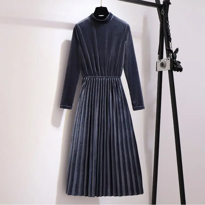 Women 2020 Spring Autumn Elegant Gold Velvet Dress Sets Female Solid O-Neck Tops And Pleated Dress Vestidos Two-piece Suit R131
Women 2020 Spring Autumn Elegant Gold Velvet Dress Sets Female Solid O-Neck Tops And Pleated Dress Vestidos Two-piece Suit R131