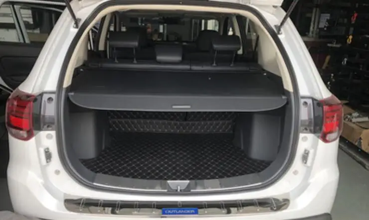 Outlander Car Rear Trunk Security Shield Cargo Screen Shield shade Cover Fits For Mitsubishi Outlander 2017 2018 2019 2020
Outlander Car Rear Trunk Security Shield Cargo Screen Shield shade Cover Fits For Mitsubishi Outlander 2017 2018 2019 2020