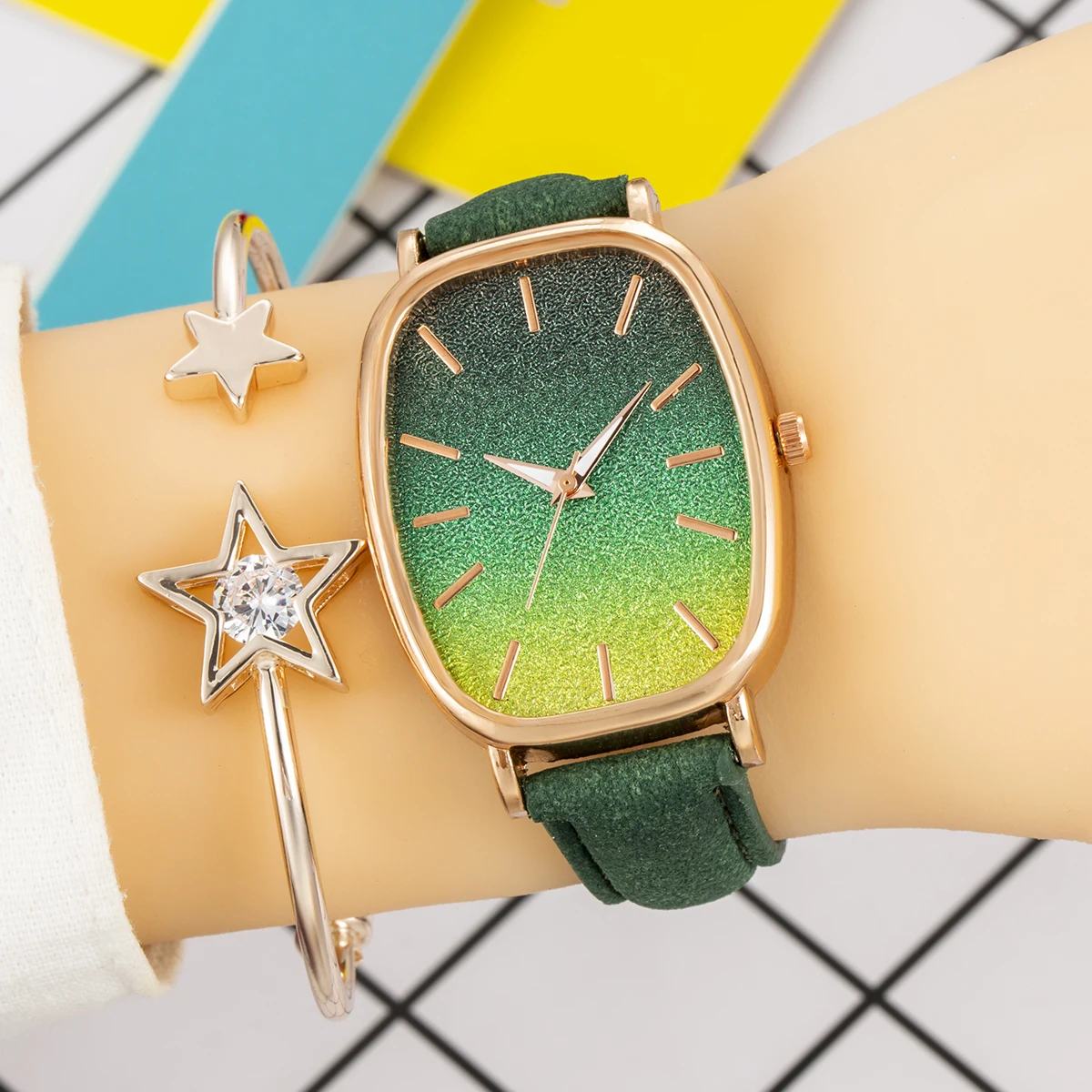 Reloj Mujer Clothing Accessories Rainbow Series Color Matching Frosted Dial Leather Strap Wine Barrel Type Women's Quartz Watch
Reloj Mujer Clothing Accessories Rainbow Series Color Matching Frosted Dial Leather Strap Wine Barrel Type Women's Quartz Watch
