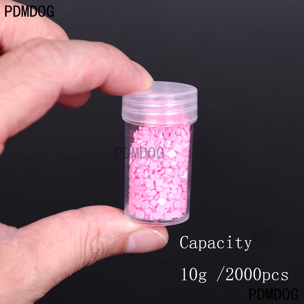 PDMDOG 132 Bottles Diamond Painting Storage Box Bead Container Embroidery Accessories Diamond Bead Organizer Bag 
PDMDOG 132 Bottles Diamond Painting Storage Box Bead Container Embroidery Accessories Diamond Bead Organizer Bag